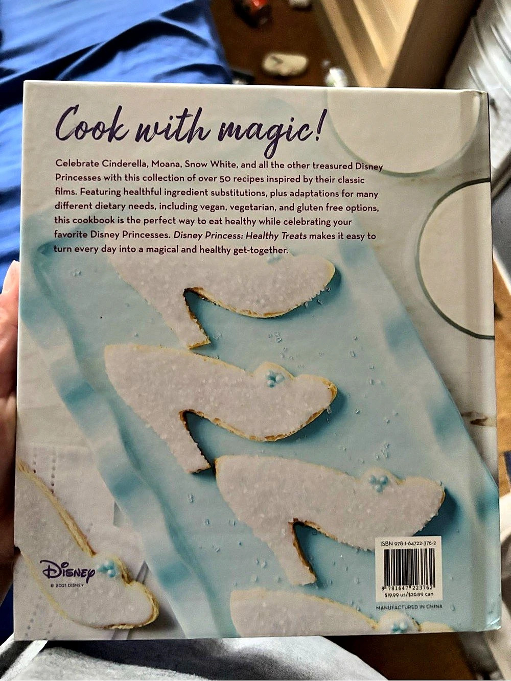 Disney Disney Princess Healthy Treats Cookbook Blue & Pink Like New - Picture 2 of 3